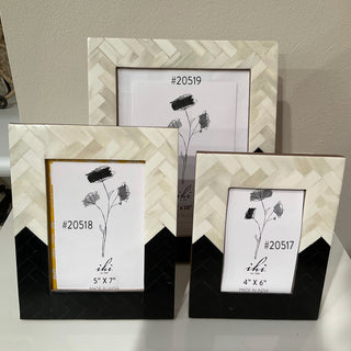 B&W Bone Photo Frame