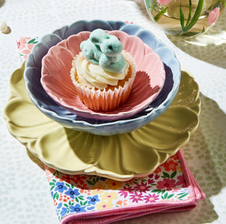 Spring Floral Napkin Set