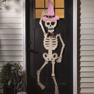 Skeleton Door Hanger