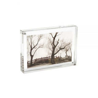 Clear Magnet Frame