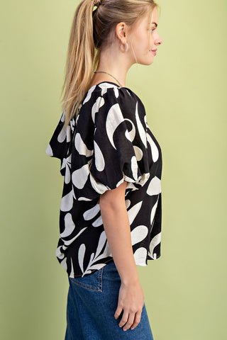 Ric-Rac Slit Neck Top