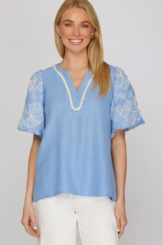 EMBROIDERED  WOVEN TOP