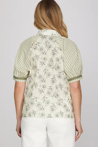 SHORT SLEEVE BUTTON DOWN PRINTED TOP
