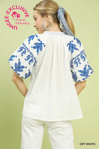 Embroidered Puff Sleeve Top
