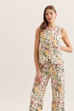 Floral Print Sleeveless Top