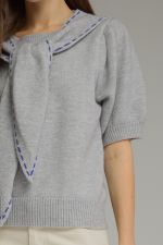Solid short puff sleeve knit top