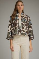 Floral print long balloon sleeve top