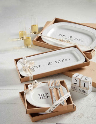 Mr & Mrs Cake Plate