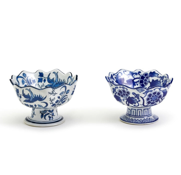 Scalloped Edge Footed Bowls